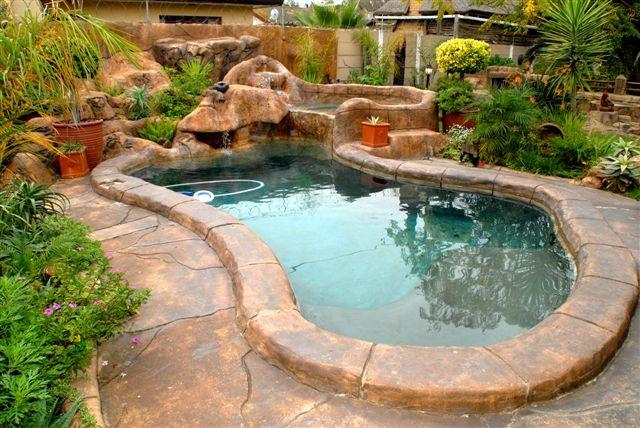 Balmoral Luxury Lodge | Accommodation Bellville