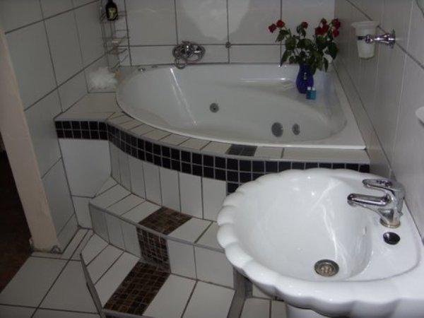 Umqhele Bed and Breakfast | Richards Bay Accommodation