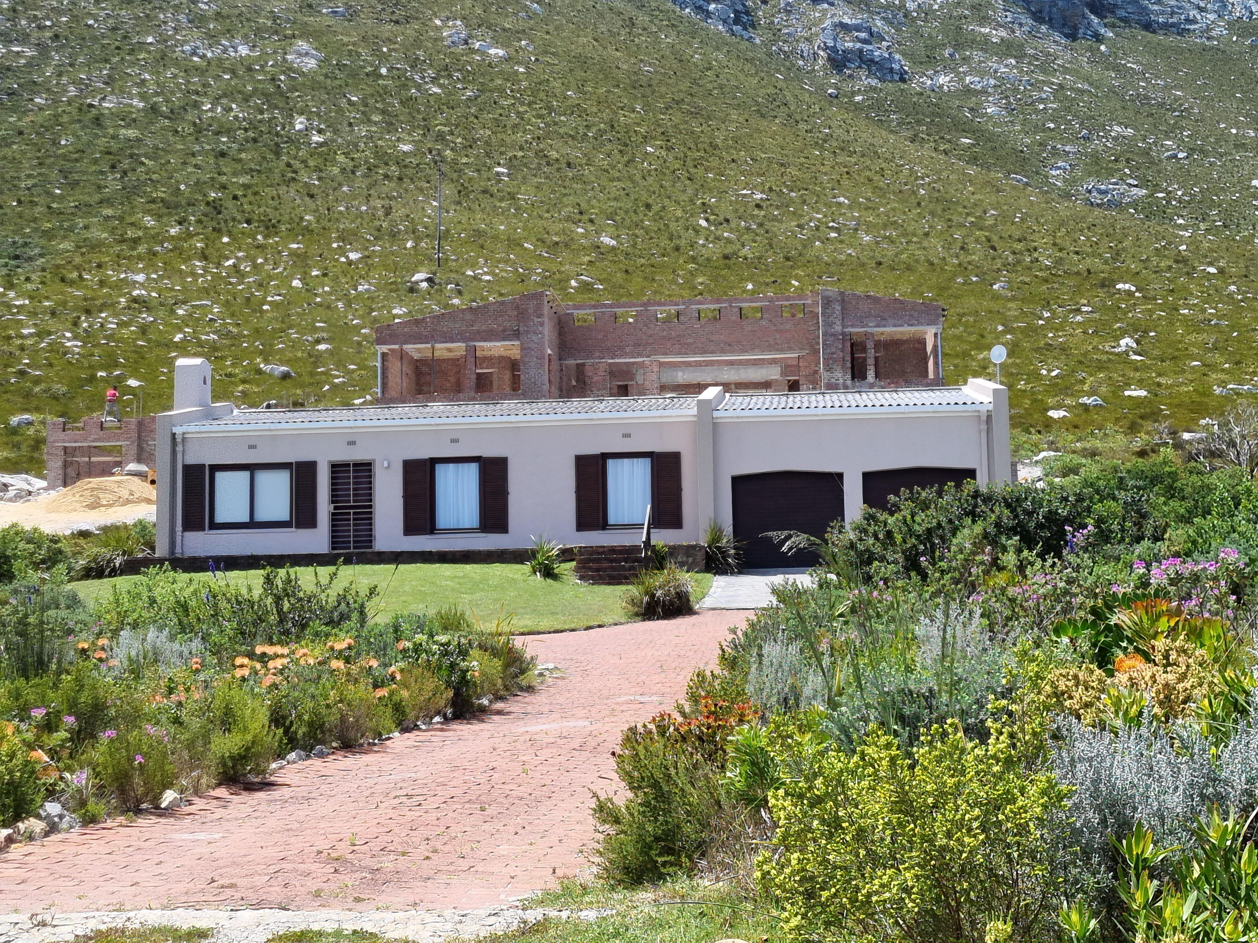 Bergroos | Bettys Bay Accommodation