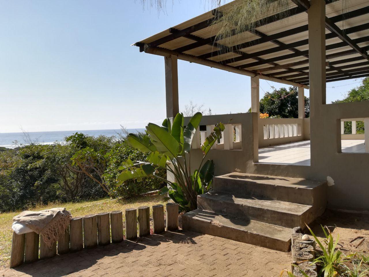 Ocean View Cottage - Ponta do Ouro | Ponta do Ouro Accommodation