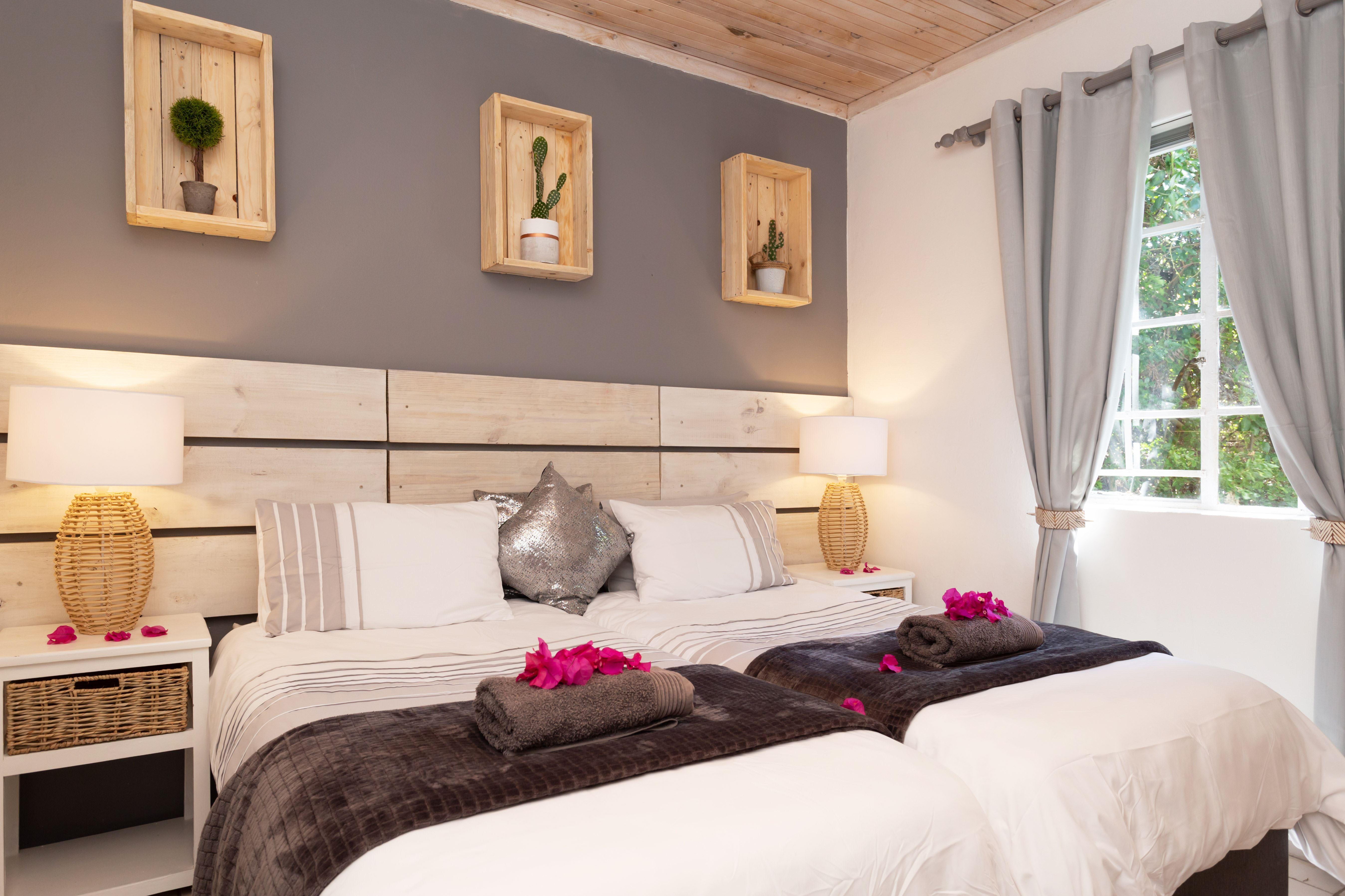 Bamboo Cottage @ 302 On Old Seaview Road Chelsea | Chelsea Conservancy Specials