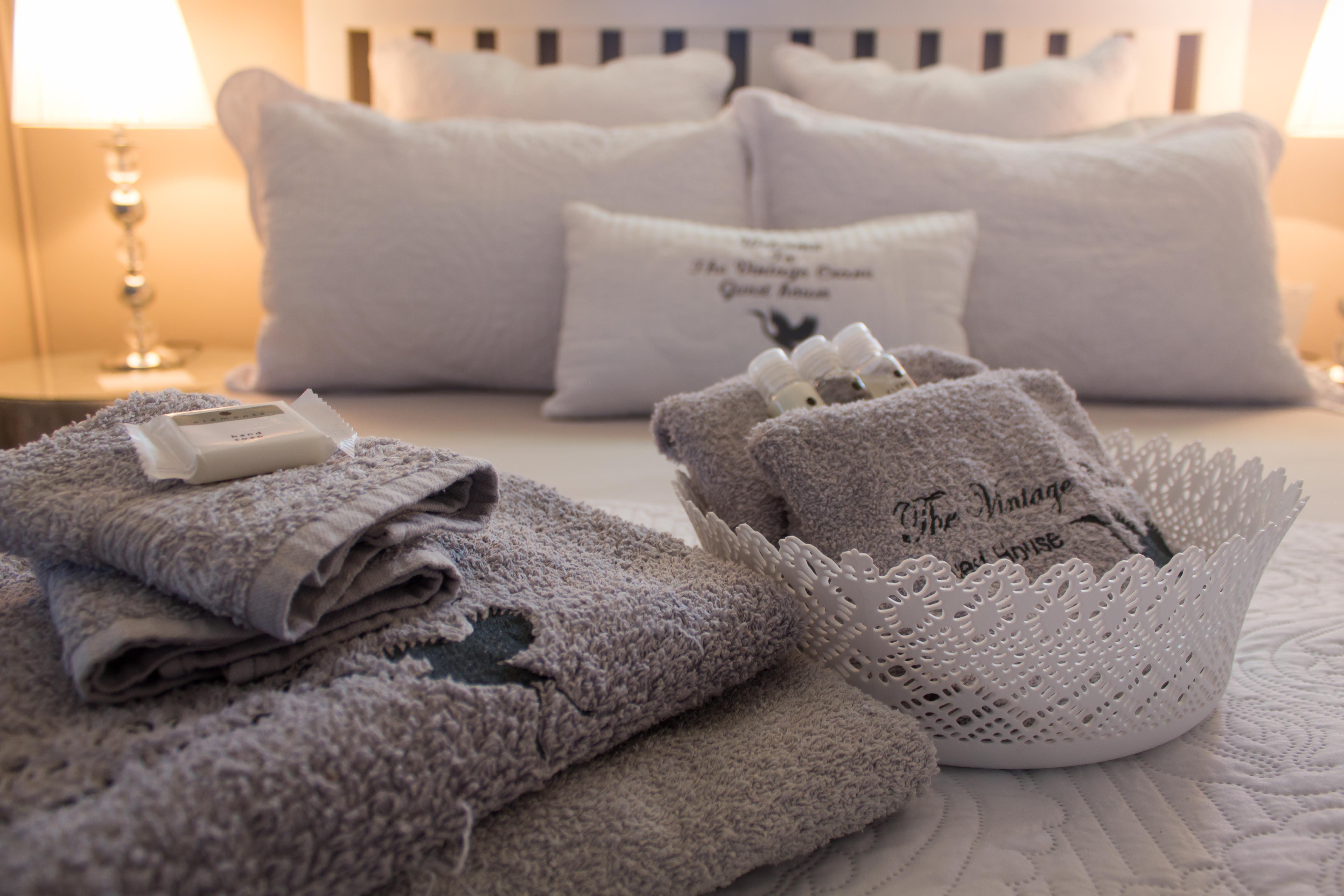 The Vintage Crane Guest House Affordable Deals Book SelfCatering