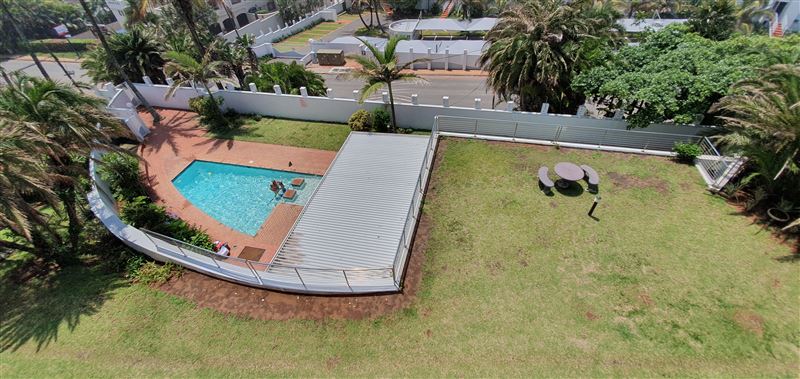 Pool area