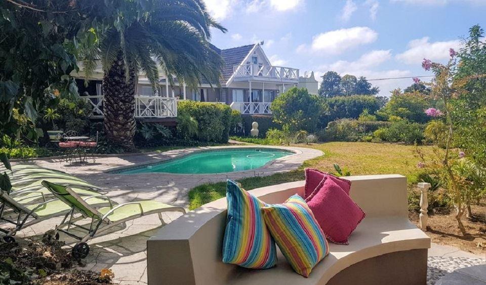 Berrydel LifeStyle Guesthouse | Greenway Rise Accommodation