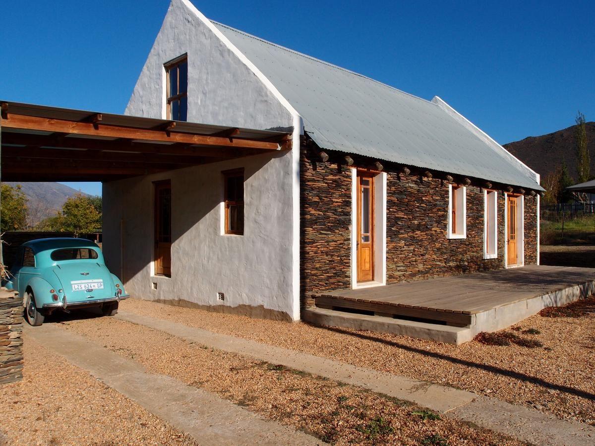 Whitsend Cottage