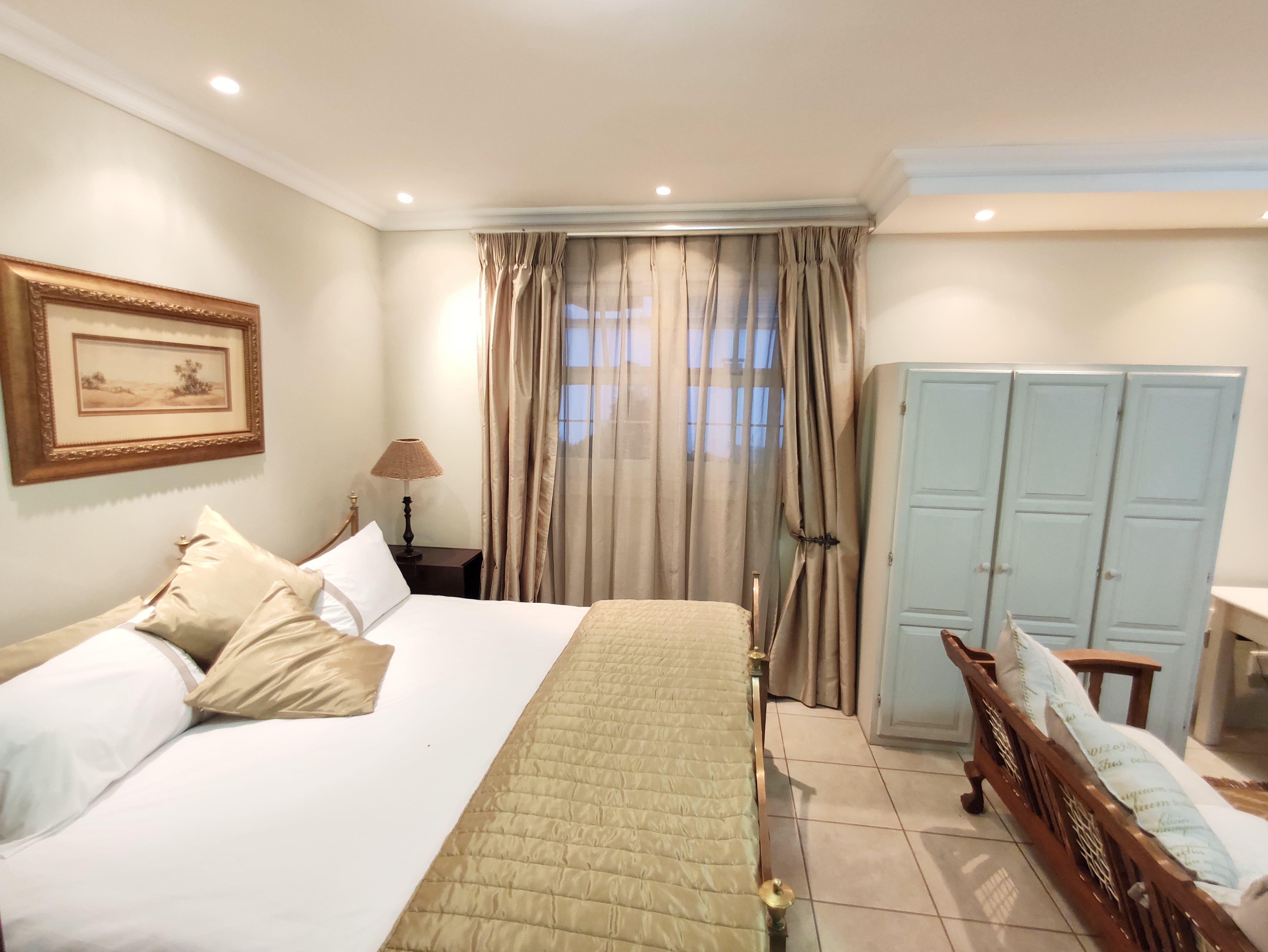 Brooklyn's Crown | Accommodation Brooklyn