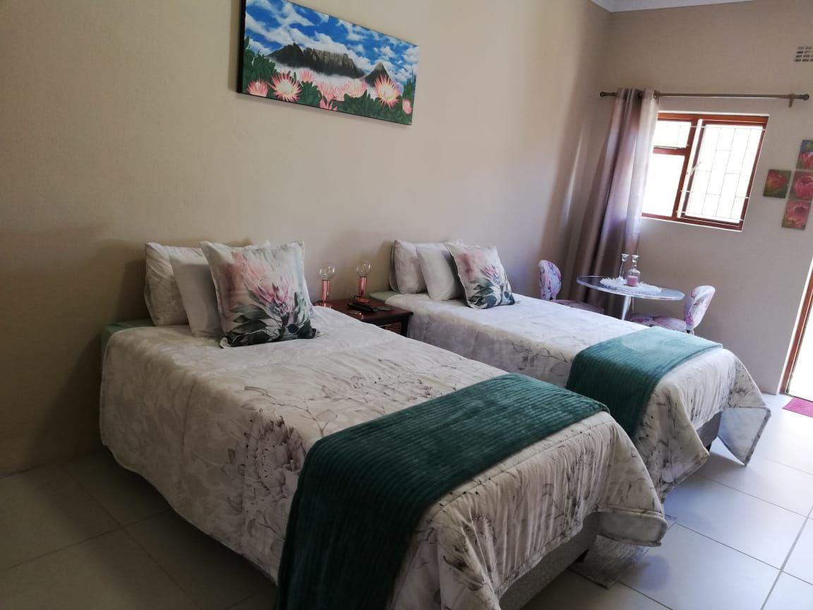 7 on Glindon | Accommodation Fish Hoek