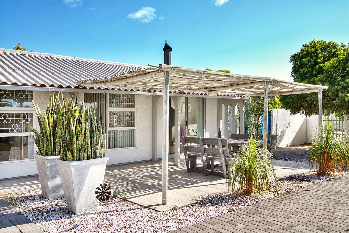 Stay With Me Langebaan | Langebaan Self-catering