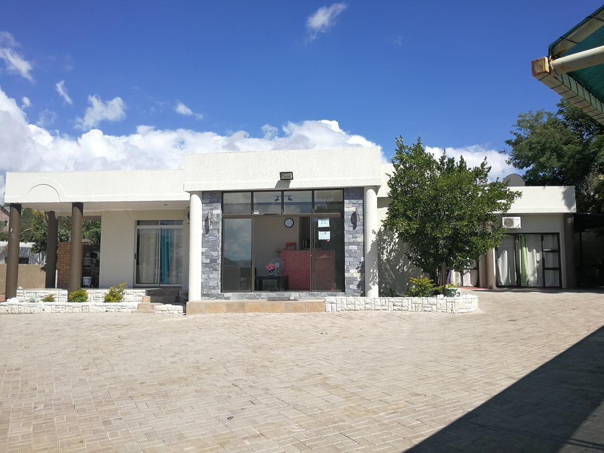 Pension Hotel Kamho | Accommodation Hochland Park