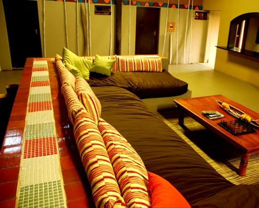 Red Ivory Backpackers