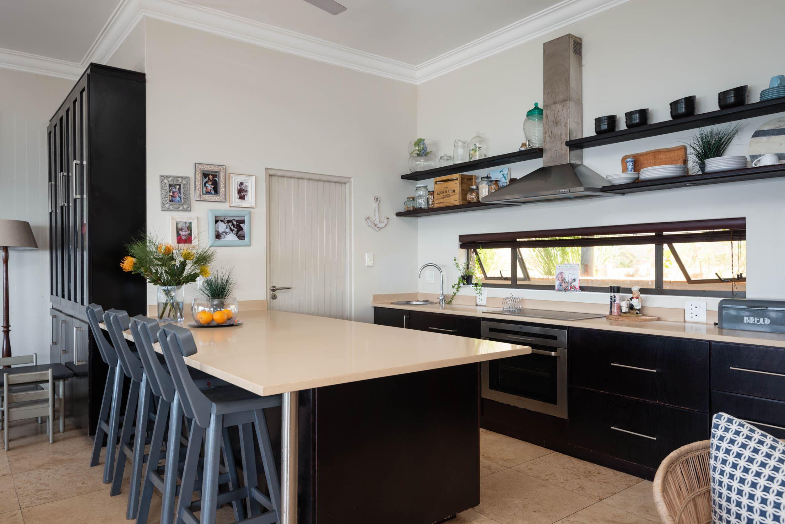 18 Sheffield | Accommodation Sheffield Beach