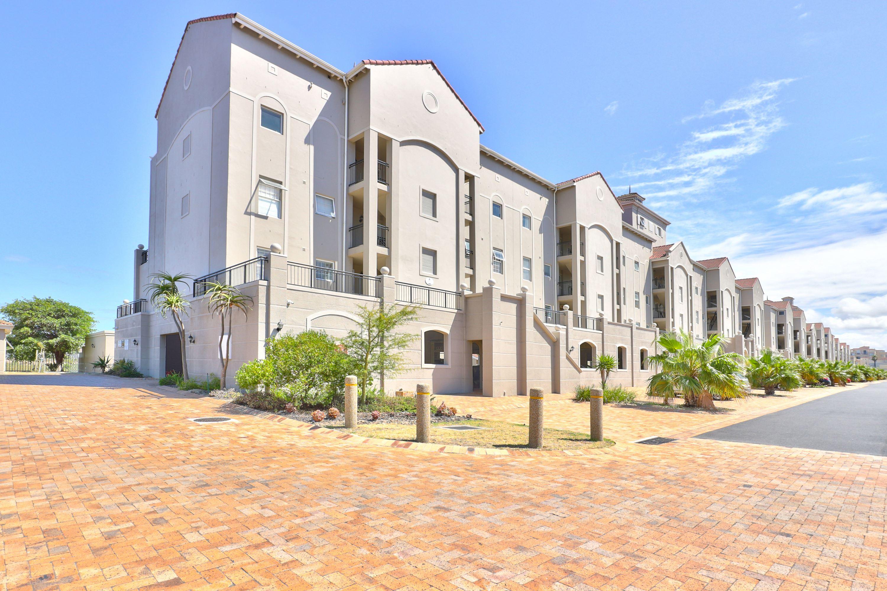 Century on lake A17 | Accommodation Century City
