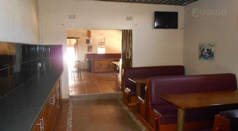 Iketlo Lodge | Gaborone Hotels