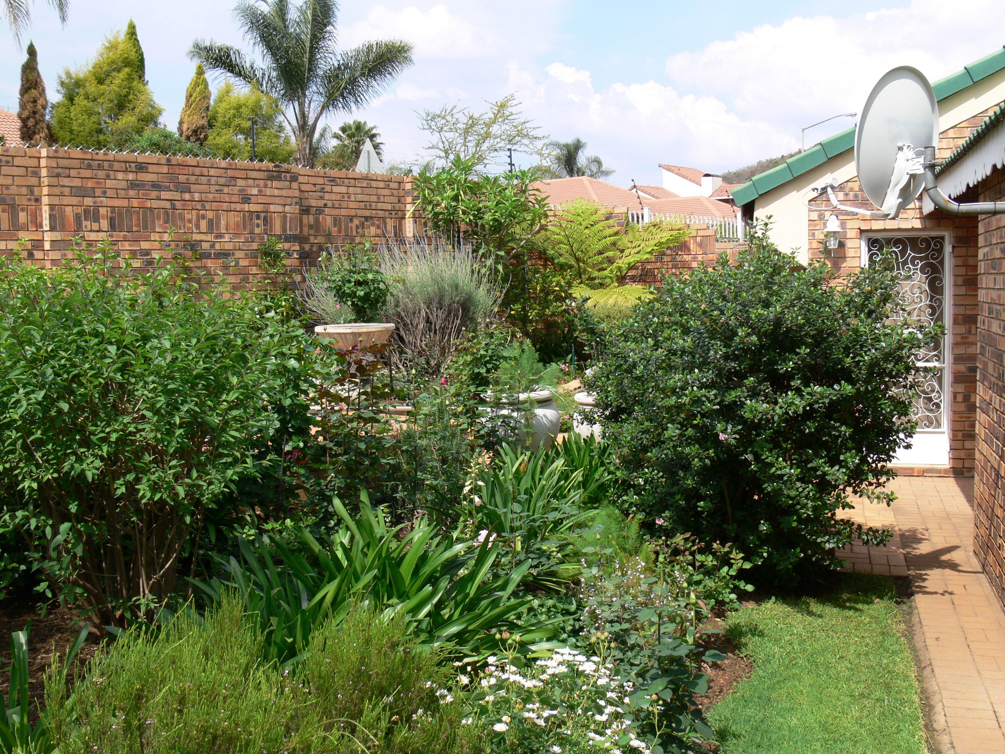 Lavender and Rose Cottage - Faerie Glen | Faerie Glen Accommodation