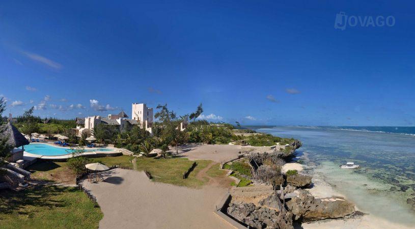 Lonno Lodge Hotel | Accommodation Mombasa
