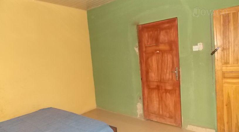 Latindoes Guest House & Bar | Accommodation Magboro
