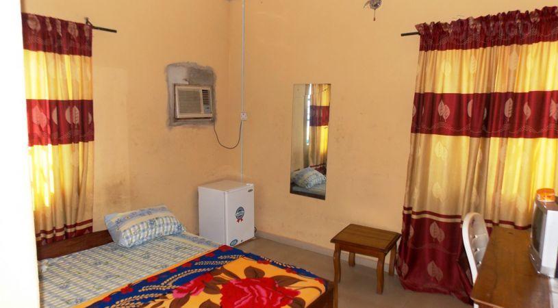 Modupe Memorial Hotel | Accommodation Ife