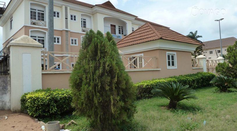 Ulo Suites | Ubulu Unor Accommodation