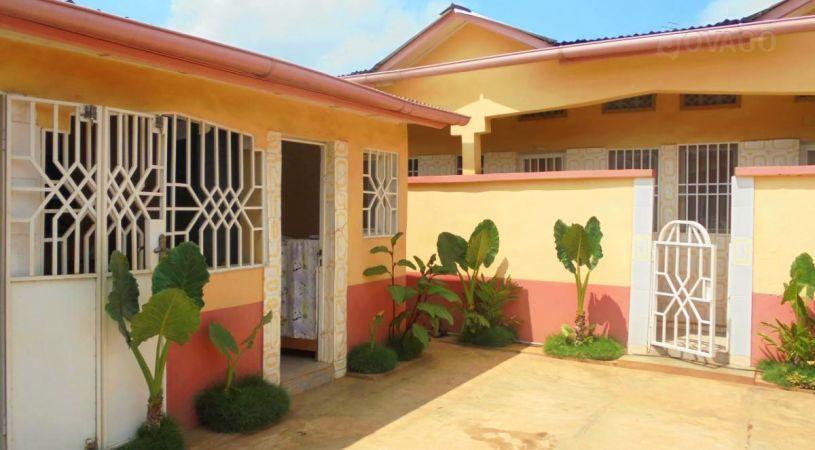 Hotel La Joie | Accommodation Kimpese