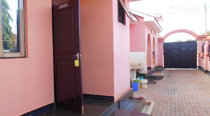 Pappaya Lodge