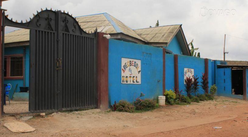 Aregbesola Guest House | Accommodation Ado Odo/Ota