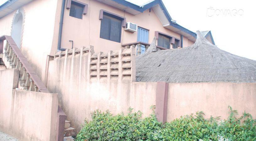 Royalway Guest House | Accommodation Ikorodu