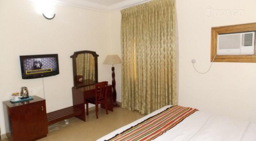 Han's Place Hotel | Accommodation Asokoro