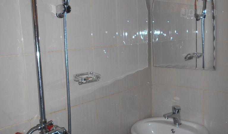 Ambassador Lodge and Restaurant | 42 Accommodation