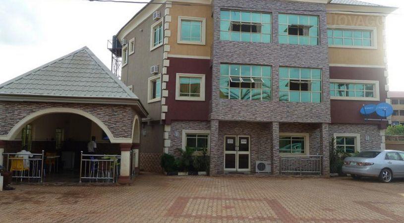 Iconacc Villa Hotel | Awka Accommodation