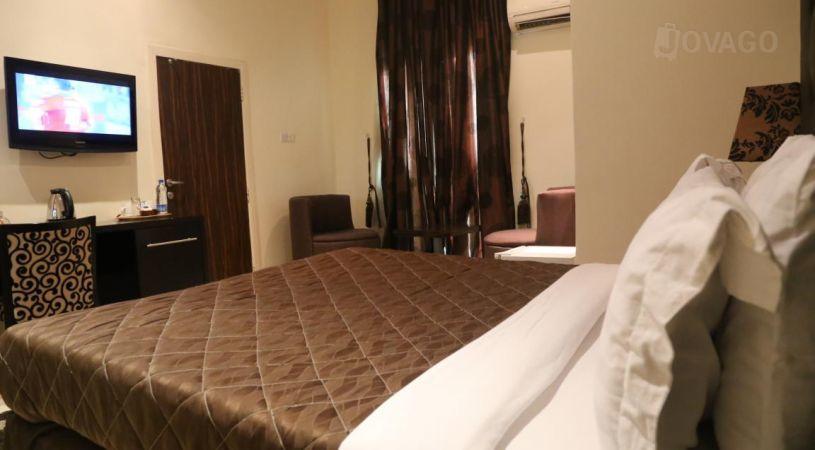 Villa Angelia Ikoyi | Ikoyi Hotels
