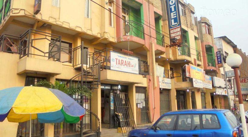 Hotel Renaissance Jumeaux | Accommodation Tshangu