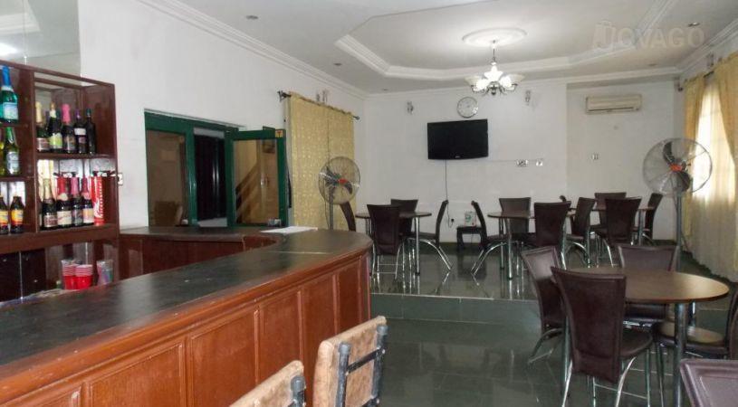Hilltop Tavern | Accommodation Abeokuta