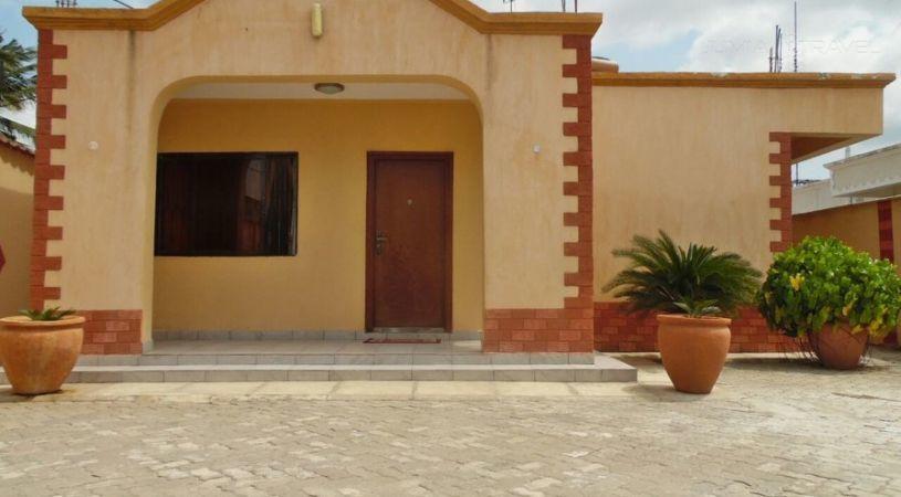 Barizi Cottage | Bamburi Accommodation