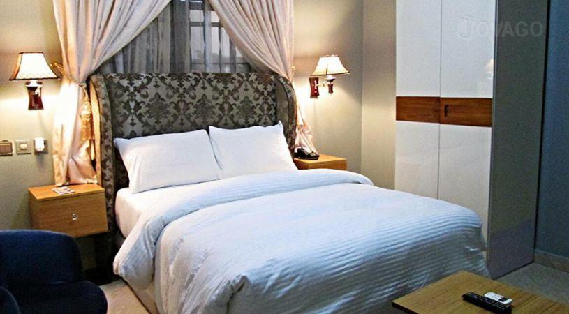 1 Oak Place (By Barefoot) | Accommodation Wuse