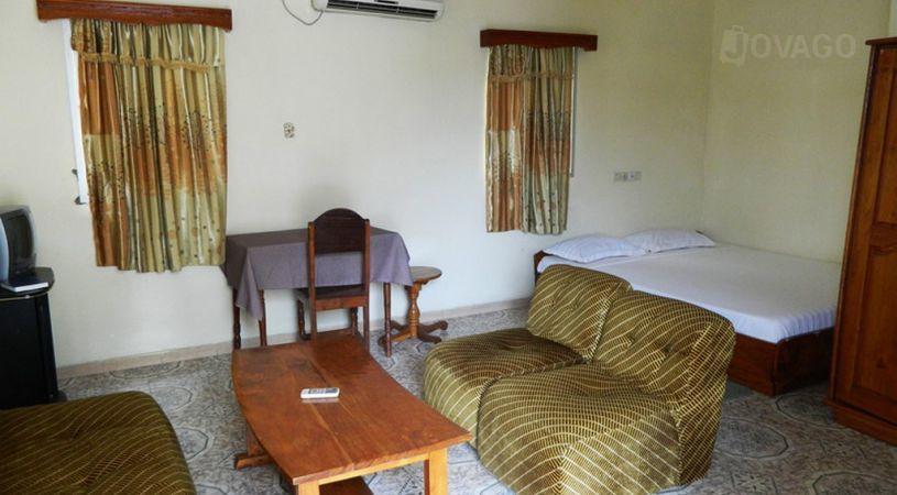 Hotel Leota Esso | Accommodation Victoria Island