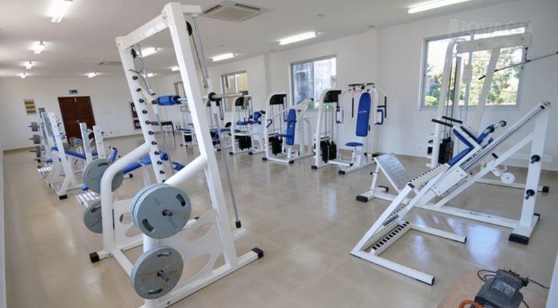 Ritz Aanisa | Lubango Hotels