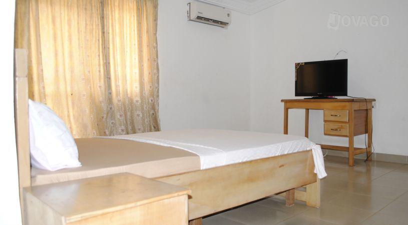 Rocky Hills Guesthouse | Accommodation Adenta Municipality