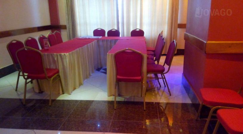 Precious Hotel | City Square Accommodation