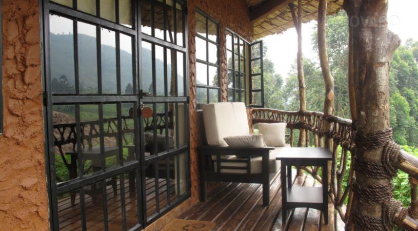 Mahogany Springs Luxury Lodge | Accommodation Kanungu