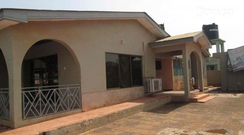 Hakot Guest House | Accommodation Accra Metropolis
