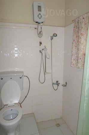 Accommodation at Royal Gold Executive Hotel