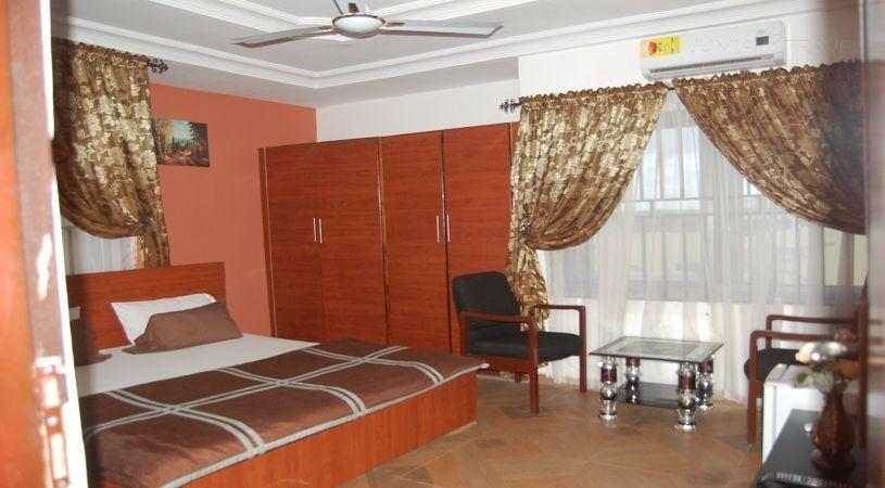 Howards Cottage | Accommodation Koforidua