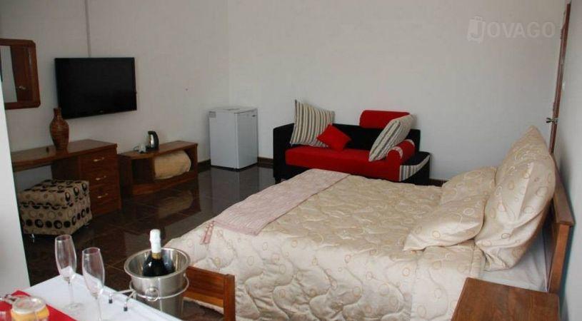 Hotel Ushaka | Accommodation Matola
