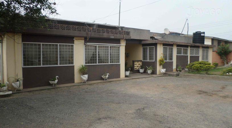 Fairhill Guest House Annex (Eyifua) | Hotels Cape Coast