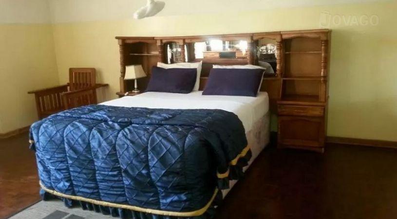 Flame Lily City Lodge | Makokoba Accommodation