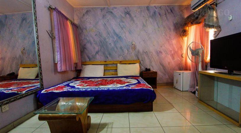 S&S Suites & Spa | Ajah Accommodation