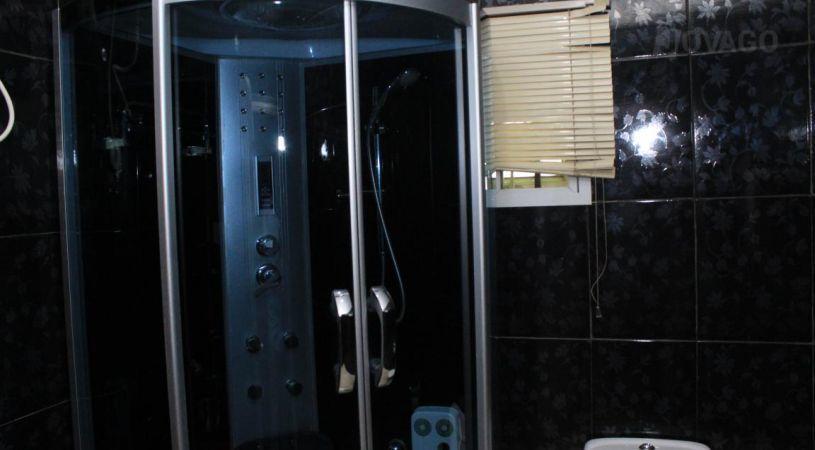 Chamcce Hotel | Accommodation Ajao Estate