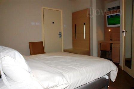 House B Guest House | Ajao Accommodation