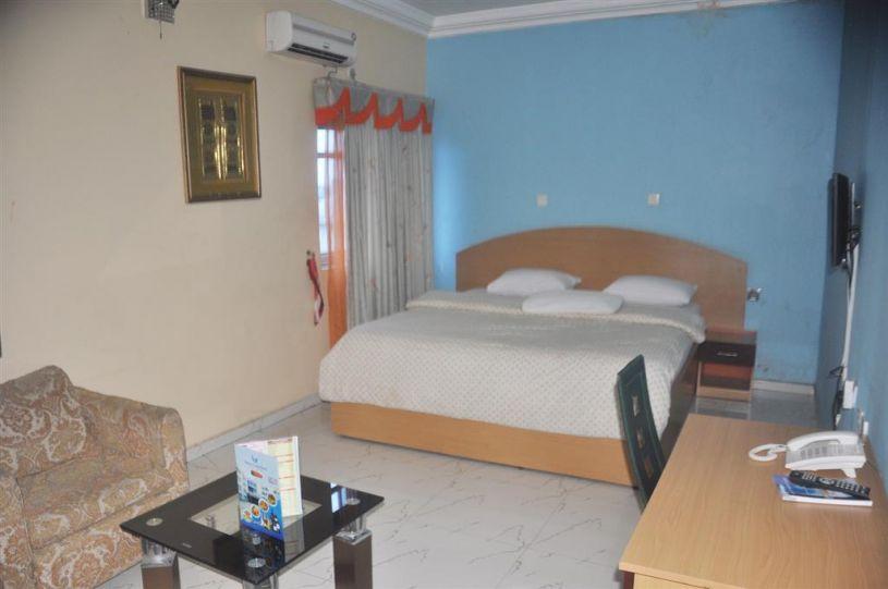 Tokyu Grand Hotel | Accommodation Rumuomasi