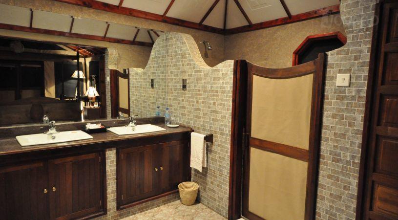 Balloon Camp Tarangire | Festac Accommodation